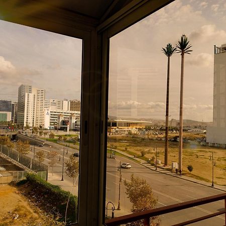 Nouveau Appartement Au Plein Centre Ville En Face Hilton & La Gare De Train Tgv M2 Tanger Exteriér fotografie