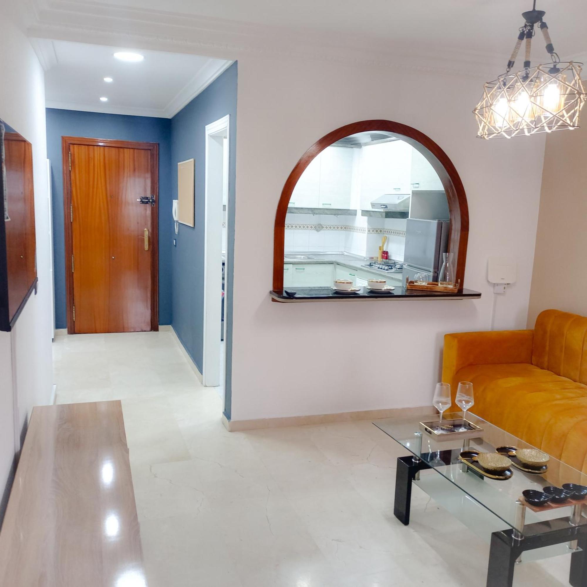 Nouveau Appartement Au Plein Centre Ville En Face Hilton & La Gare De Train Tgv M2 Tanger Exteriér fotografie